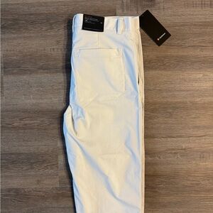 BRAND NEW - Lulu Lemon - Relaxed Tapered Trouser 36w
